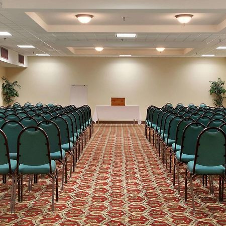 Ramada By Wyndham Asheville / Biltmore West Facilidades foto