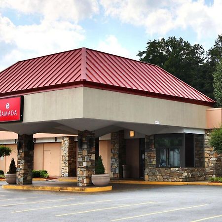 Ramada By Wyndham Asheville / Biltmore West Exterior foto